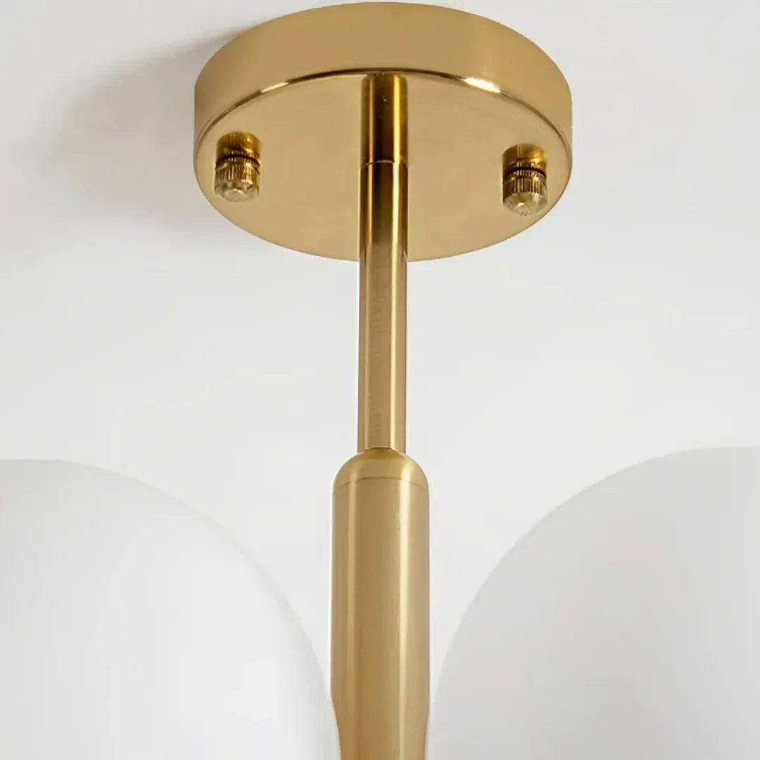 Metall-Baldachin und Pendelrohre der Bubble Leuchte