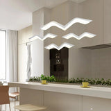 4-flammige weiße LED-Pendelleuchte mit Vogel-Design