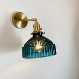 Vintage Wandleuchte aus Glas und Metall für SchlafzimmerVintage Wandleuchte aus Glas und Metall für SchlafzimmerVintage Wandleuchte aus Glas und Metall für Schlafzimmer und Metall für Schlafzimmer