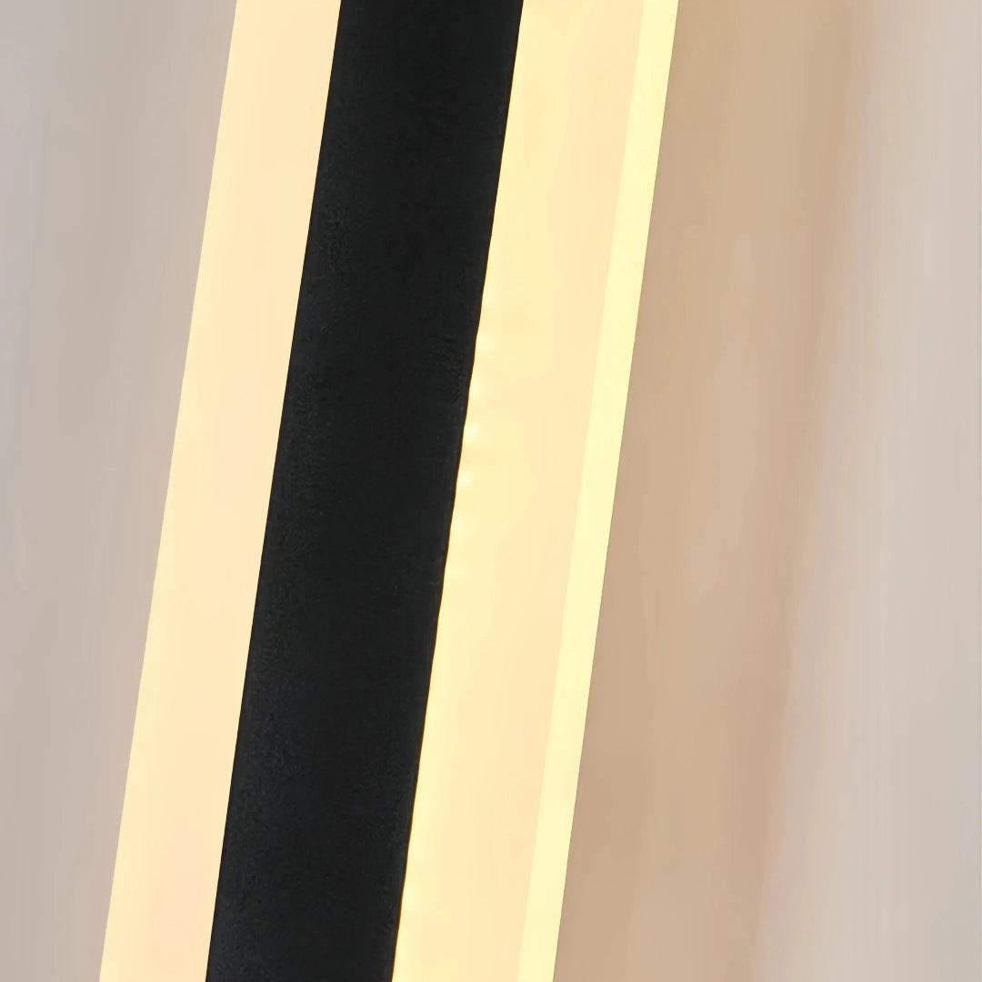 moderne Außenlampe mit Sensor und schwarzem Gehäuse