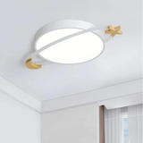Moderne LED-Deckenlampe mit Sternen für das Kinderzimmer