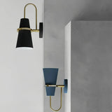 Moderne Wandlampe für Küche aus Metall