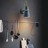 Moderne Wandlampe für Küche aus Metall