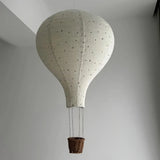 Boho Pendelleuchte fürs Kinderzimmer aus Stoff im Heißluftballon-Design
