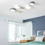 Skandinavische Deckenleuchte mit rundem LED-Licht im Schlafzimmer