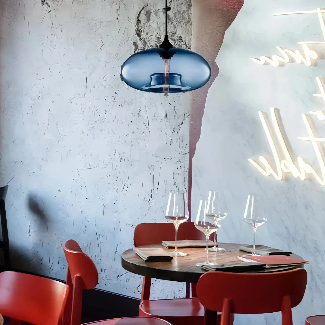 Einflammige Glas-Pendelleuchte im Mid-Century-Stil fürs Esszimmer