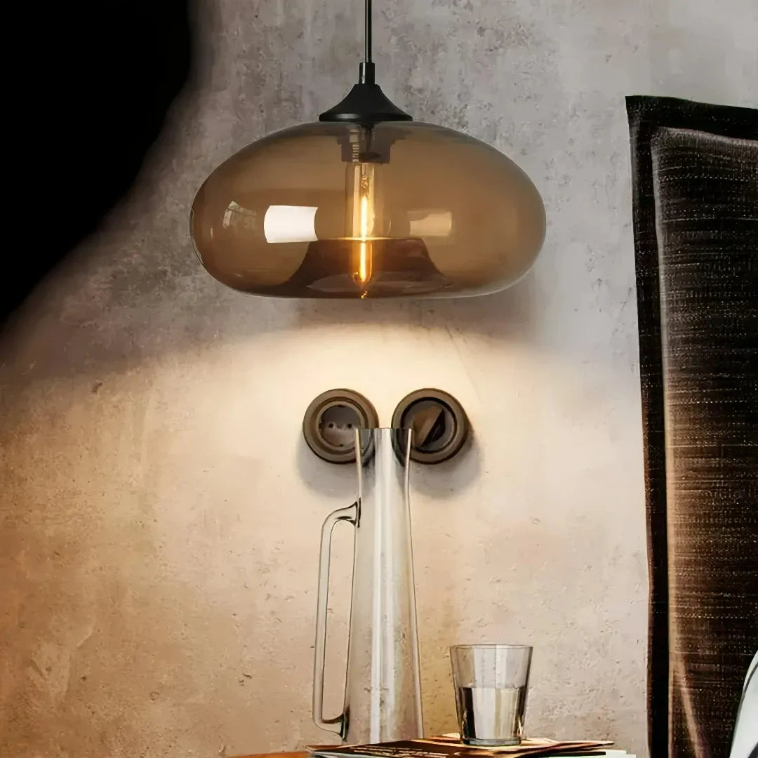 Einflammige Glas-Pendelleuchte im Mid-Century-Stil fürs Esszimmer