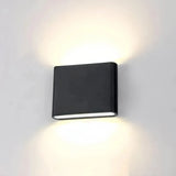 Flache LED Wandleuchte innen für Treppenhaus