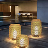 Handgeflochtene LED-Solar-Gartenlaterne für Terrasse und Garten
