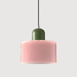 Moderne Esszimmerlampe aus rosa Glas mit sanfter Lichtwirkung