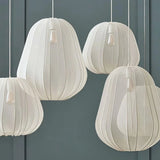 Japanische Lampion-Hängeleuchte aus weißem Stoff für Esszimmer
