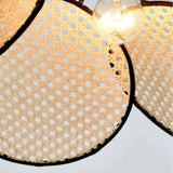 Japanische Pendelleuchte aus Rattan in Blütenform für das Esszimmer
