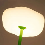 Kabellose Akku-Stehlampe für die Terrasse im modernen Design