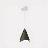Skandinavische Macaron Pendelleuchte in Kegelform für das Esszimmer