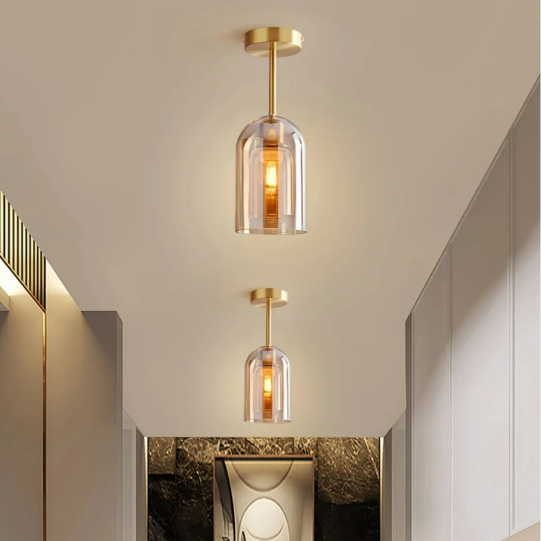 Moderne Glas-Pendelleuchte in Cognac für den Flur