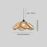 Japanische Pendelleuchte aus Rattan in Blütenform für das Esszimmer