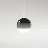 Bunte LED Pendelleuchte Kugel aus Glas für Esszimmer