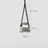 Moderne Pendelleuchte aus Glas und Leder im Helmdesign fürs Esszimmer