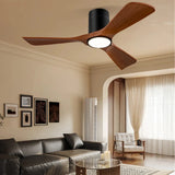 Leiser Deckenventilator mit Licht im skandinavischen Design