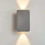 Minimalistische Innenwandleuchte aus Aluminium