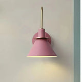 Moderne LED-Wandleuchte aus Metall für das Schlafzimmer, konisches Design