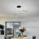 Dimmbare LED Ring Pendelleuchte aus Metall für moderne Wohnräume