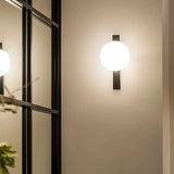 Moderne Außenwandleuchte in Kugelform IP65