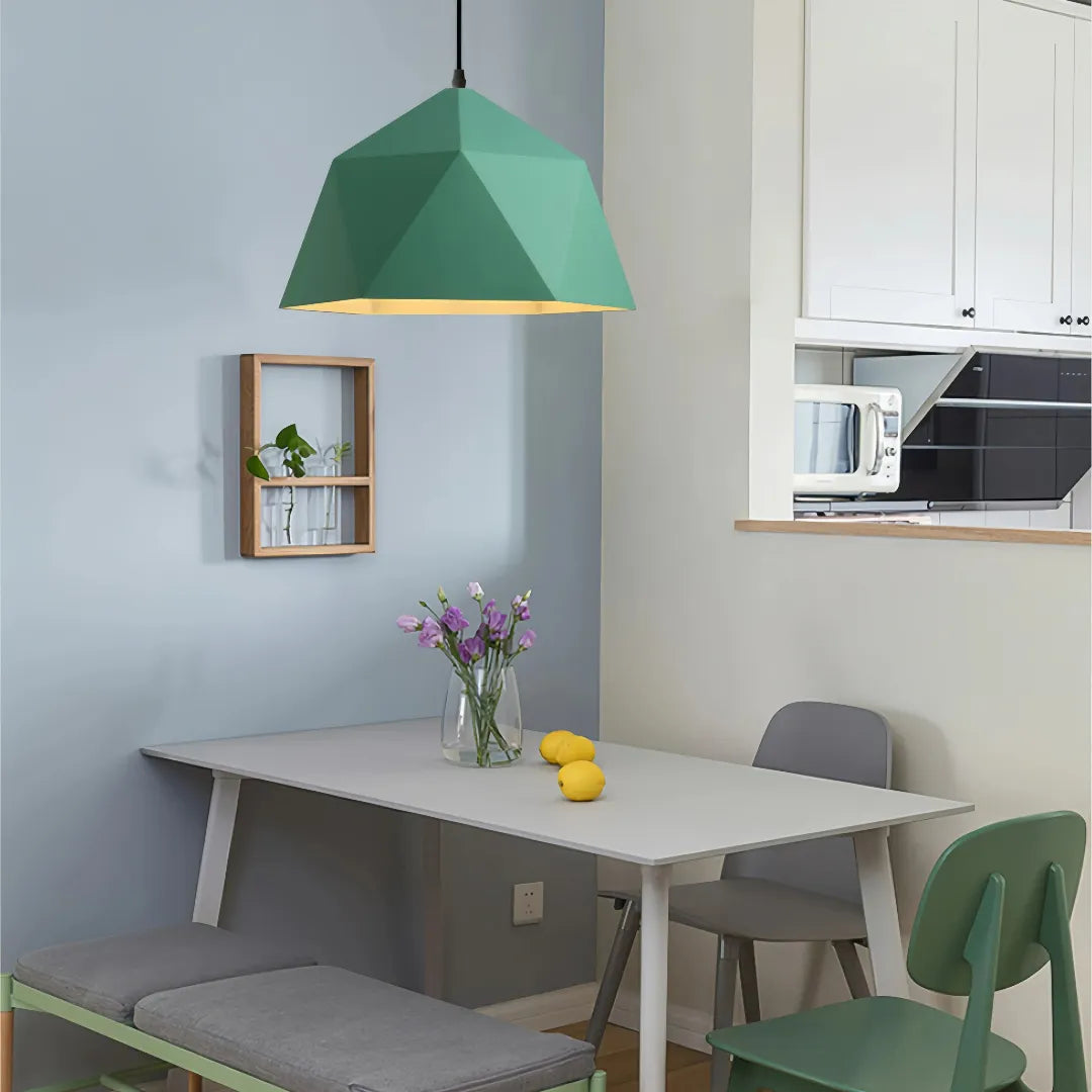 Moderne LED Pendelleuchte aus Metall für Esszimmer in Schwarz