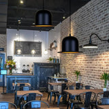 Moderne schwarze LED Pendelleuchte im Hut Design aus Metall für Esszimmer