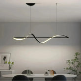 Moderne dimmbare Pendelleuchte aus Metall für das Esszimmer