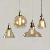 Vier Schirmformen der Retro Glas-Pendelleuchte: A, B, C und D