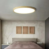 Runde LED Deckenlampe aus Holz im skandinavischen Stil, flach und dimmbar – ideal für Schlafzimmer