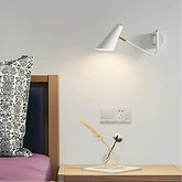 Schwenkbare Wandleuchte mit Gelenkarm für Schlafzimmer