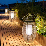 Solar-Gartenlaterne aus handgeflochtenem Rattan