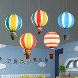 Verspielte Deckenlampe mit Heißluftballon für das Kinderzimmer