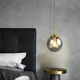 Moderne Glas Pendelleuchte in Kugelform für Esszimmer & Esstisch