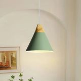 Nordic Pendelleuchte aus Metall und Holz für Esszimmer
