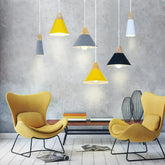 Nordic Pendelleuchte aus Metall und Holz für Esszimmer