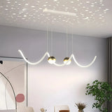 Moderne Pendelleuchte für das Esszimmer im Stern-Design