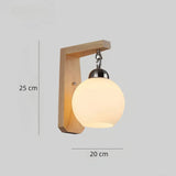 Wandleuchte skandinavisch aus Glas und Holz für Schlafzimmer