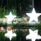Weiße LED Gartenleuchte in Sternform mit RGB-Farbwechsel