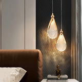 Moderne Pendelleuchte aus Acrylglas mit Tropfenaufhängung fürs Schlafzimmer