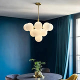 Bubble Pendelleuchte mit Opalglas-Kugel für Esszimmer