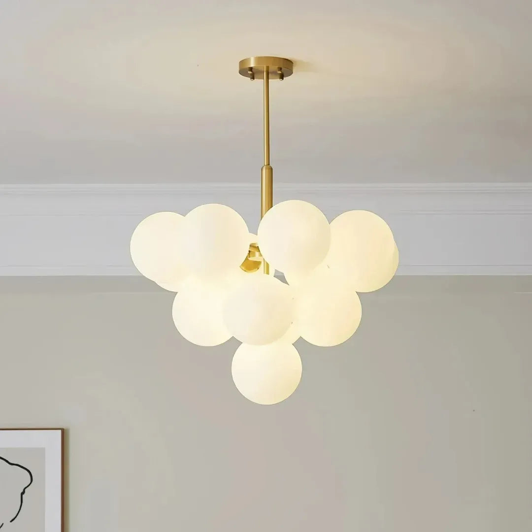 Bubble Pendelleuchte mit Opalglas-Kugel für Esszimmer