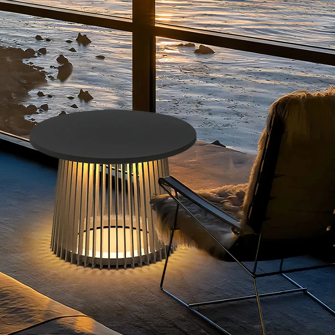 Große Solar-Gartenlaterne mit integriertem Tisch, IP65 wasserdicht