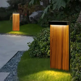 LED Designer-Wegeleuchte für den Garten in Holzoptik, IP65, 22 / 58 cm