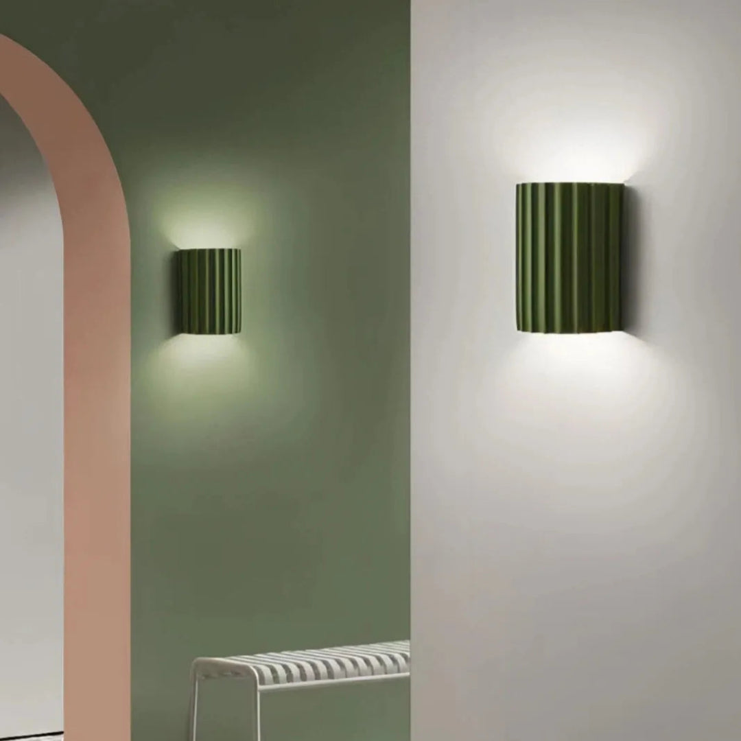 LED Wandleuchte Up & Down im skandinavischen Stil für das Esszimmer