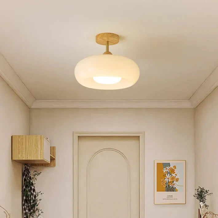 LED Deckenleuchte aus Glas mit Holzrahmen für Flur