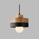 Skandinavische Pendelleuchte aus Holz und Metall für Esstisch & Esszimmer