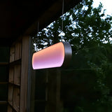 Goldene LED-Pendelleuchte in ovaler Form, Seitenansicht